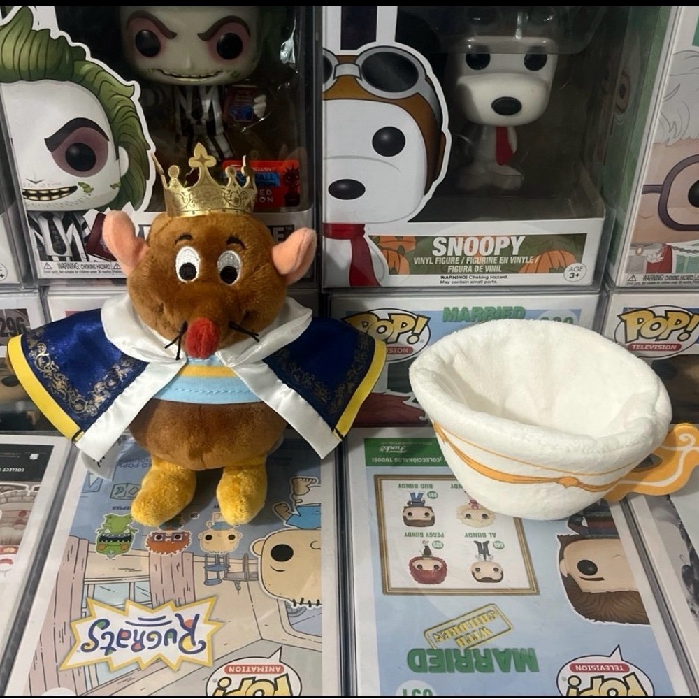 Disney Parks Gus Gus Royal Court Teacup Plush